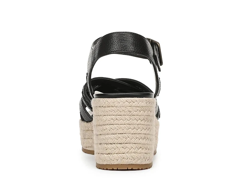 Dana Sandal