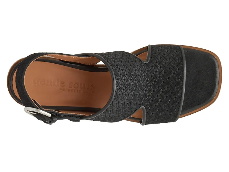 Madi Sandal