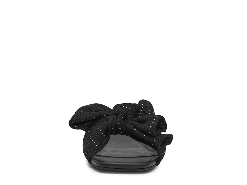 Dara Wedge Sandal