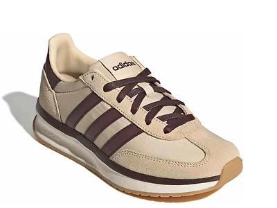 Run 70s Sneaker