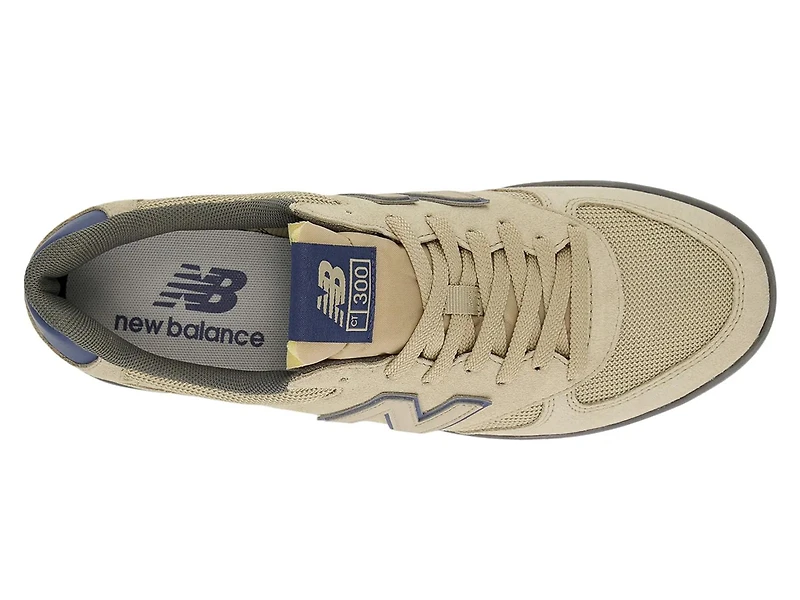 CT300 v3 Court Sneaker