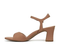 Nyla Sandal