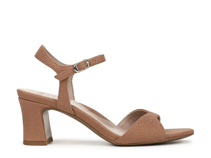 Nyla Sandal
