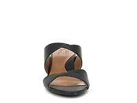 Nessa Sandal