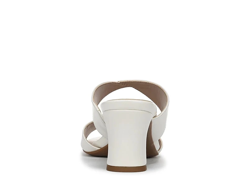 Nessa Sandal
