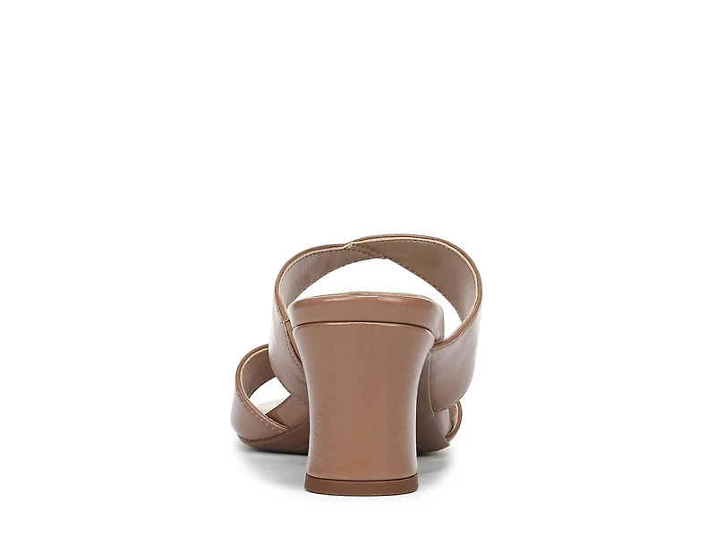 Nessa Sandal