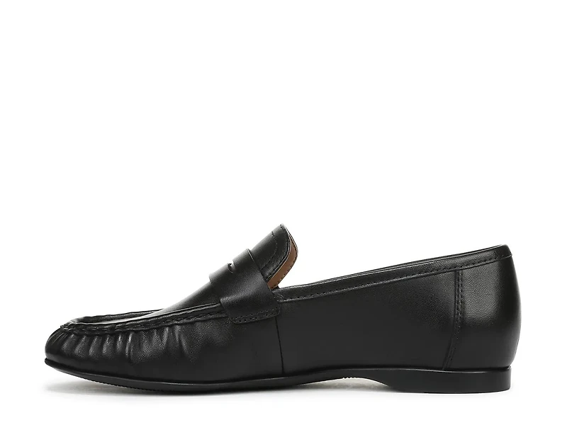 Bloom Loafer