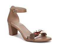 Vera Glow Sandal