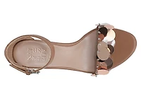 Vera Glow Sandal