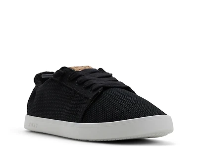 Mauka Sneaker