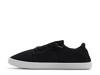 Mauka Sneaker