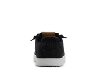 Mauka Sneaker