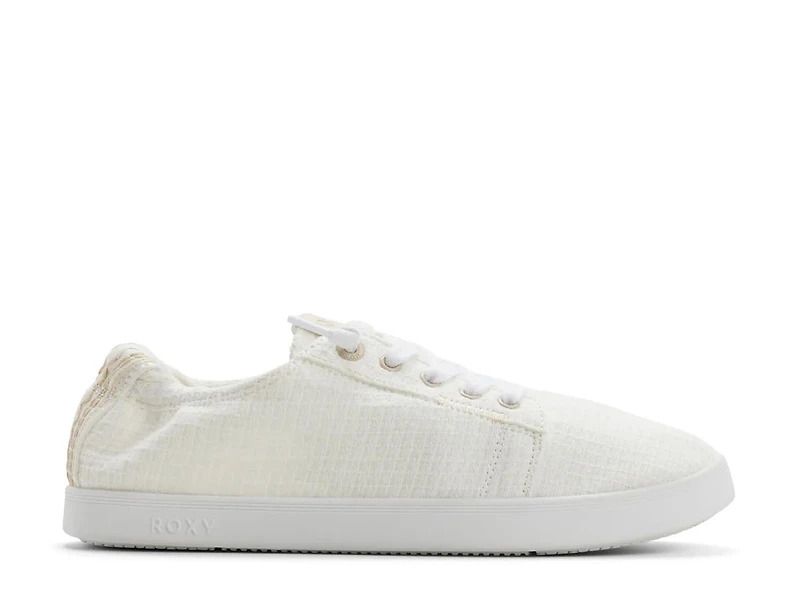 Mauka Sneaker