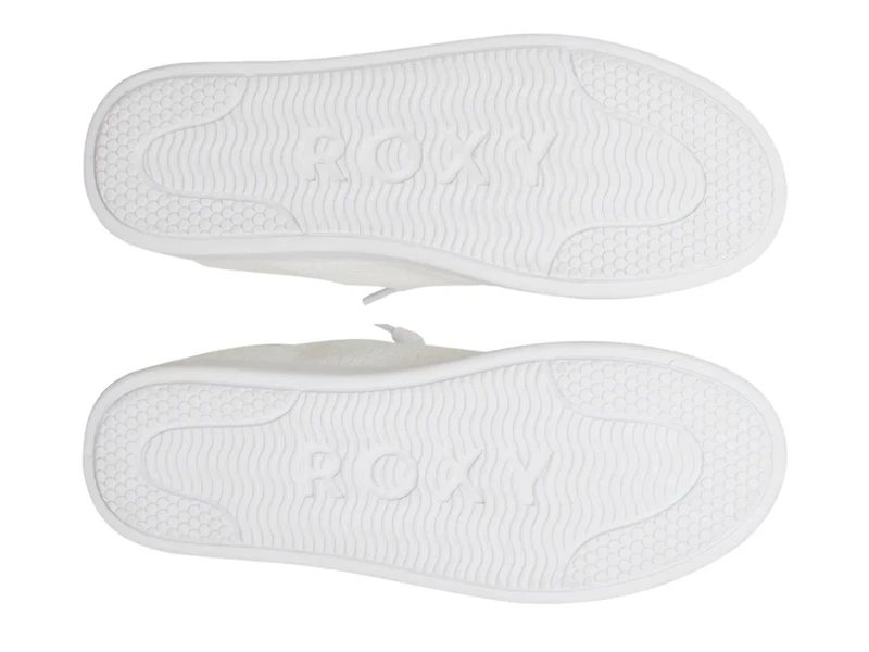 Mauka Sneaker