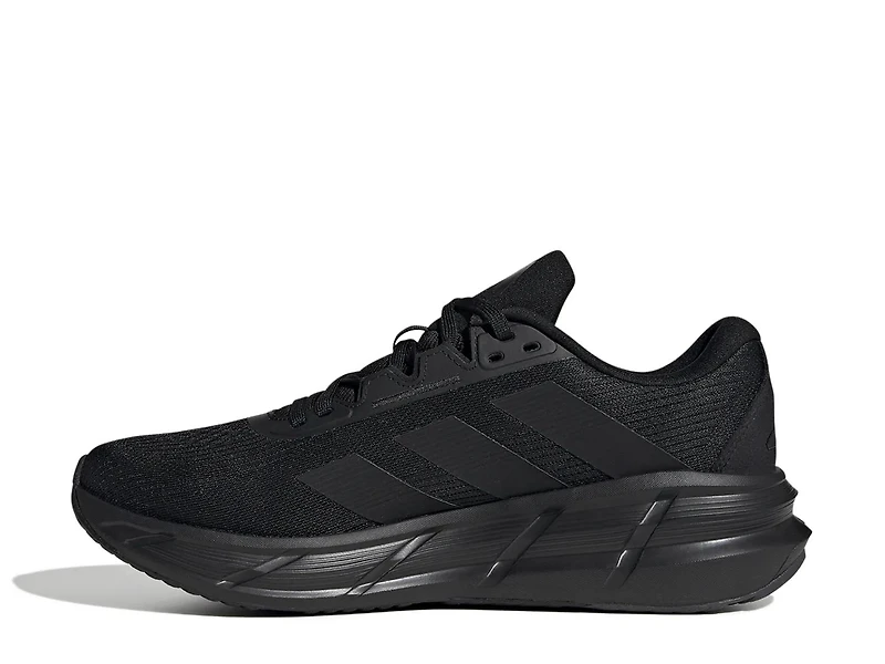 Questar 3 Running Shoe