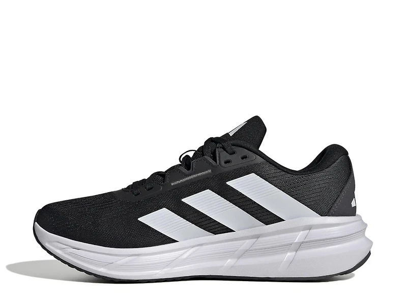Questar 3 Running Shoe
