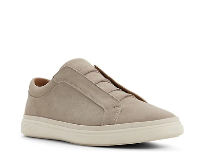 Carlson Sneaker