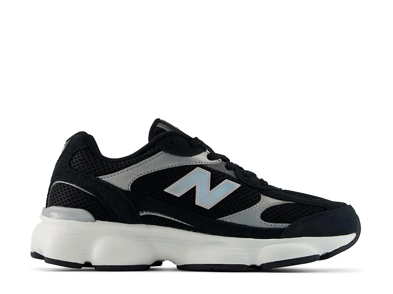 603 Sneaker