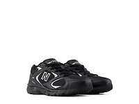 408 Sneaker