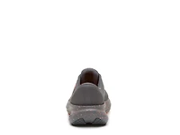 Chase Sneaker