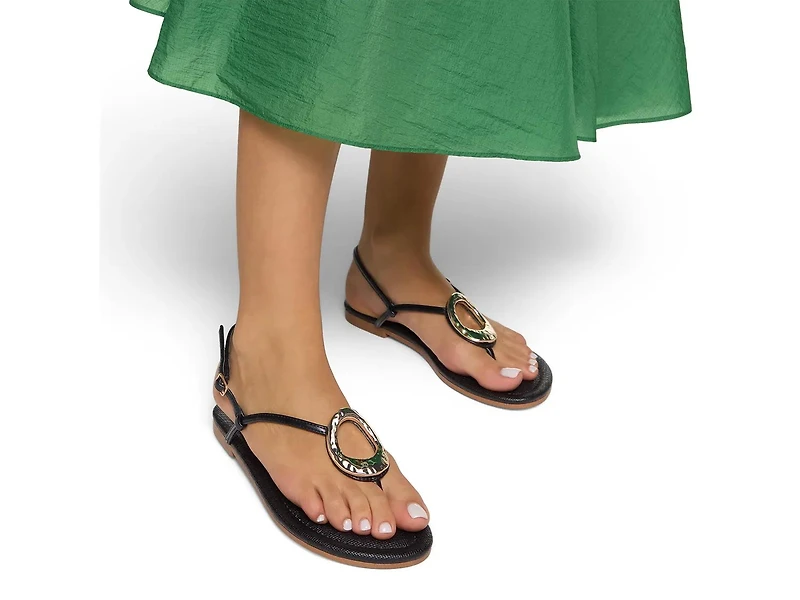 Sophya Sandal