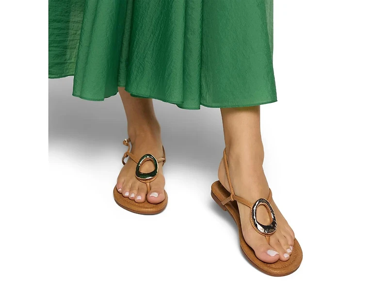 Sophya Sandal