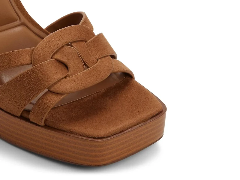 Beverlyanne Platform Sandal