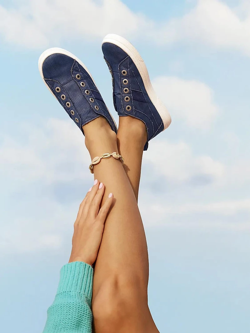 Hangout Slip-On Sneaker