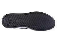 Stride Sneaker