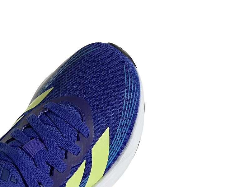 Galaxy 8 Sneaker