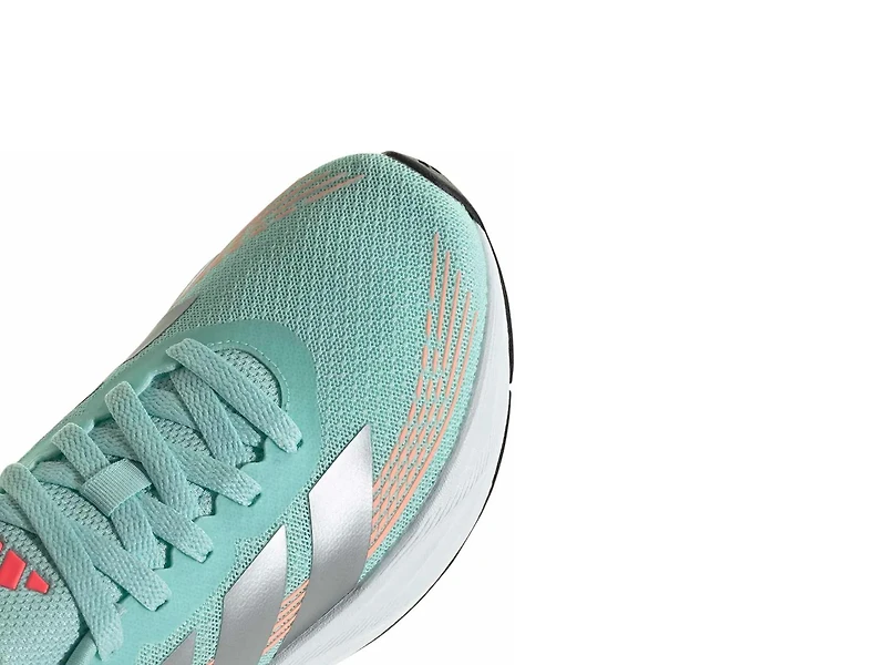 Galaxy 8 Sneaker