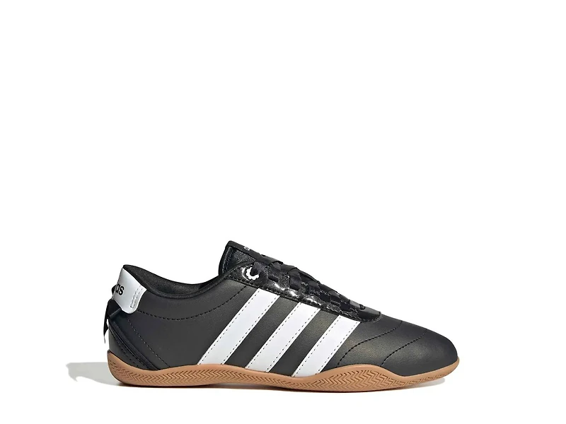 Grand Court Lo Sneaker