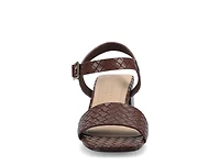 Shaina Sandal