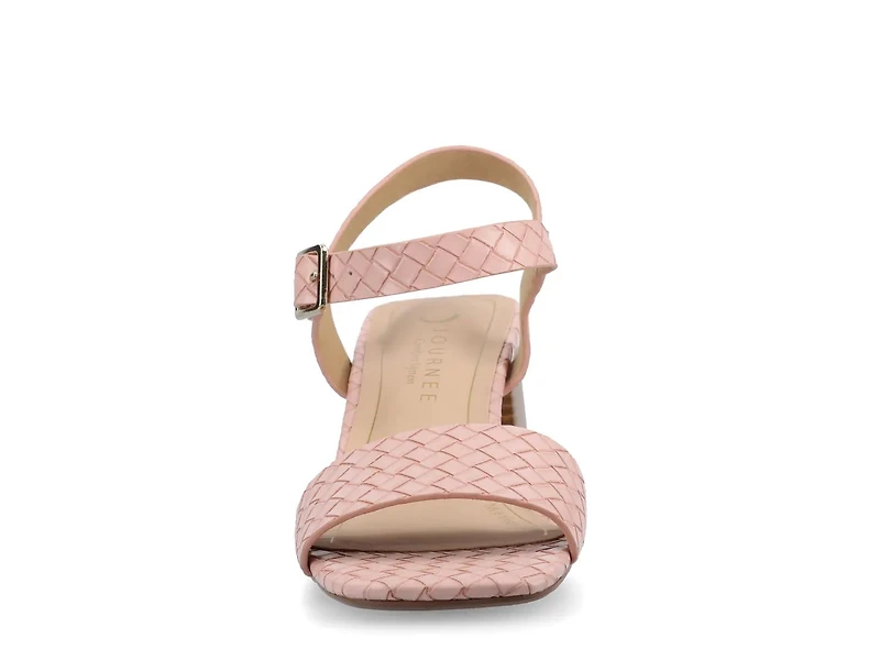 Shaina Sandal