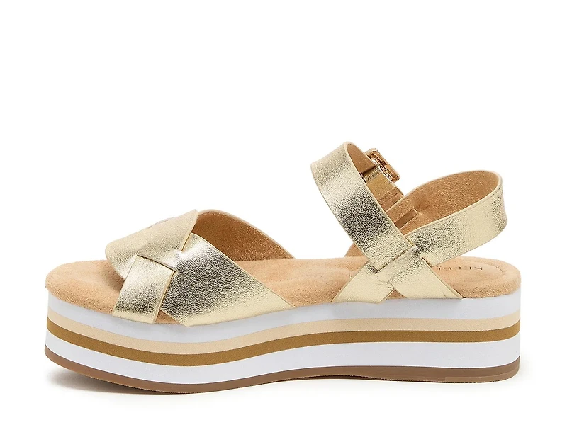 Breeze Platform Sandal