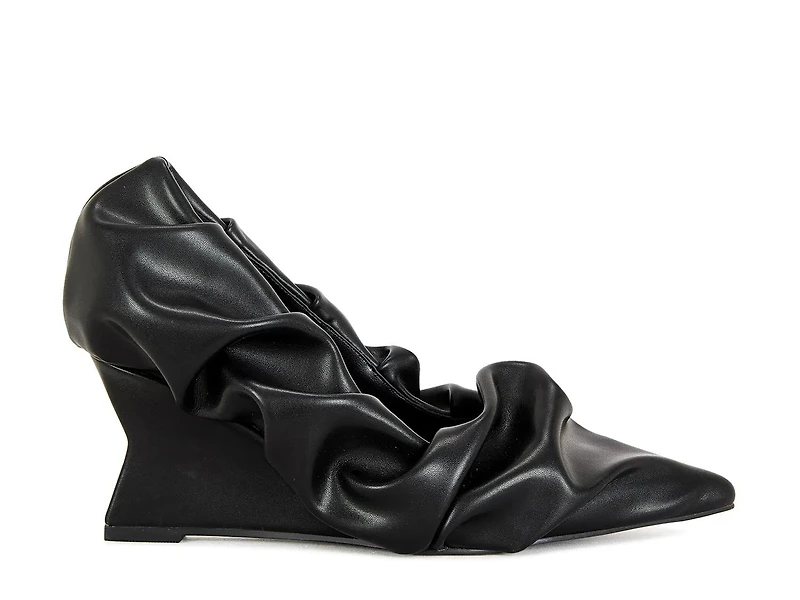 Aicha Wedge Pump