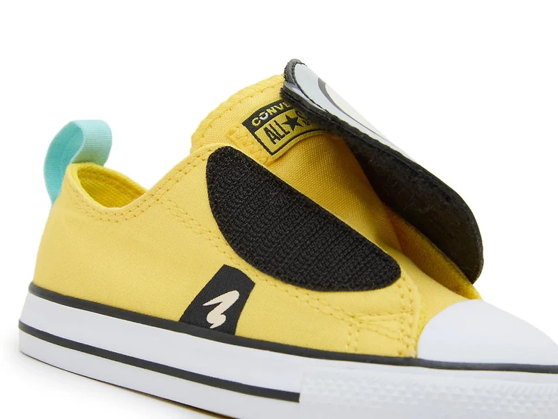 Chuck Taylor All Star Minions Sneaker - Kids'