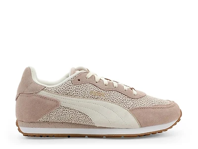 ST Miler Rose Sneaker