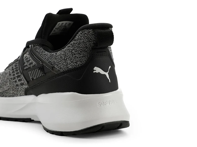 Outpace Sneaker - Men's