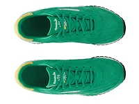 Classic AZ Sneaker - Women's