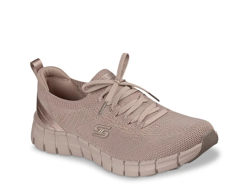 Flex Step Flourished Sneaker