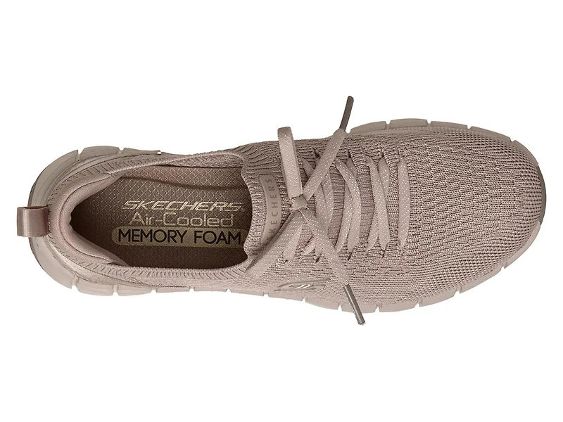 Flex Step Flourished Sneaker