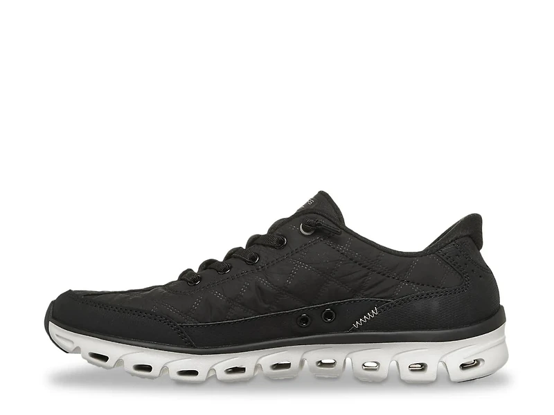 Hands Free Slip-ins Glide-Step Cozy Fit At Ease Sneaker
