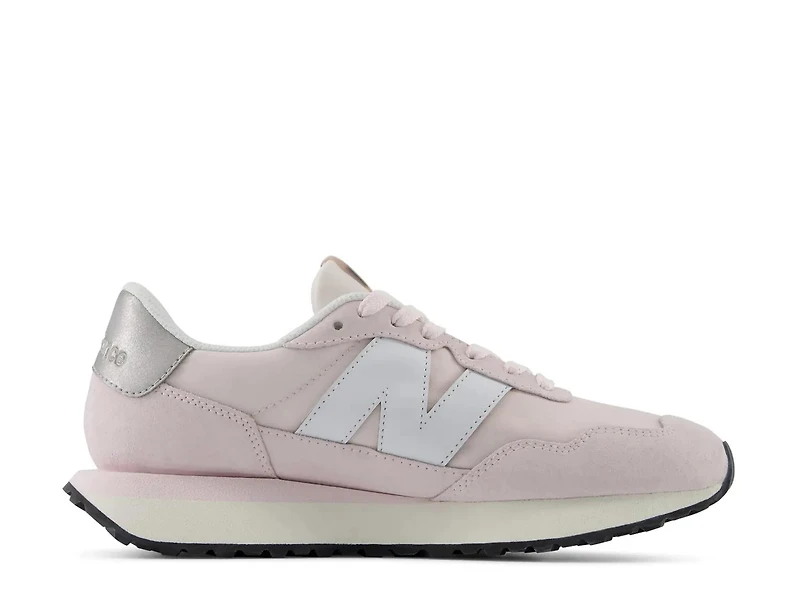 237 Sneaker - Women's