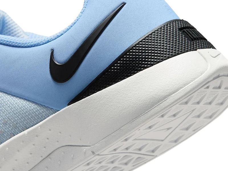 MC Trainer 4 Sneaker - Women's