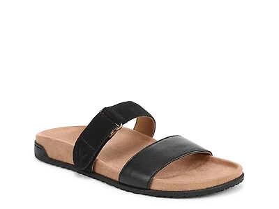 Elaine Sandal