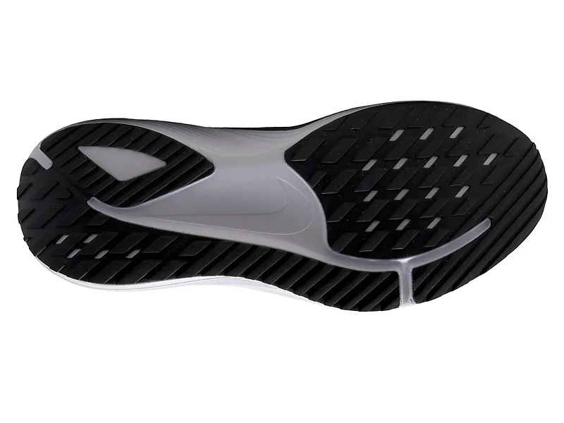 Quest 7 Running Shoe - Men's