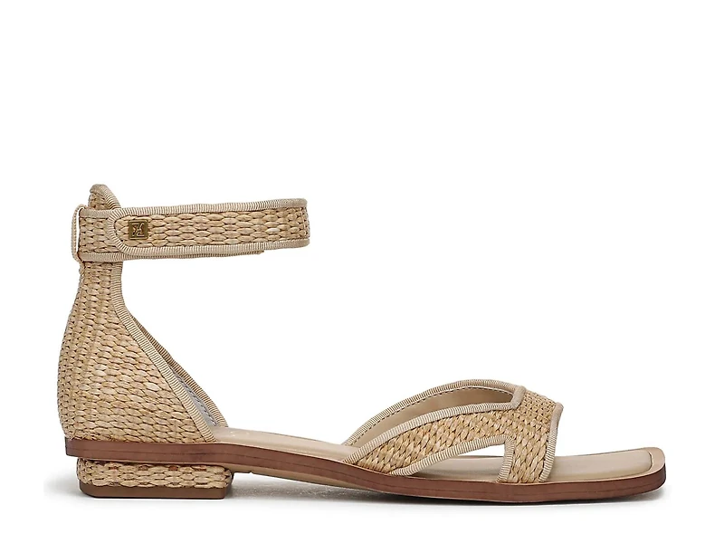 Elisa Sandal