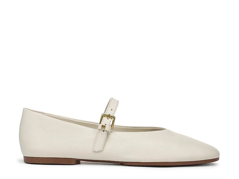 Odilia Mary Jane Flat