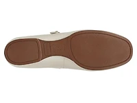 Odilia Mary Jane Flat